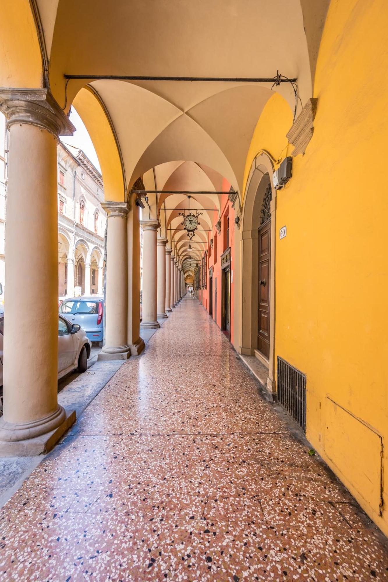 Ab Plus - Via Santo Stefano 62 Bologna Luaran gambar
